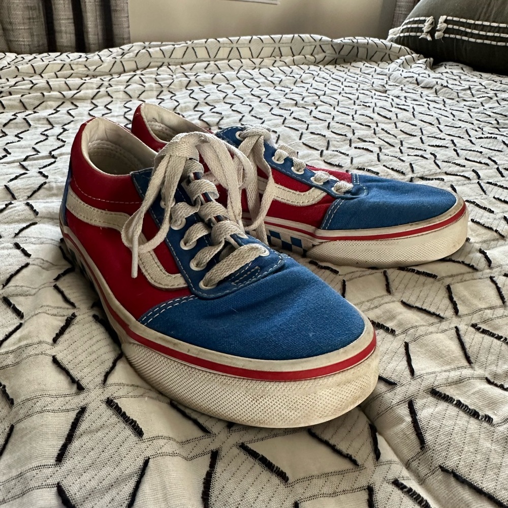 Red, white and blue Old Skool young boys Vans sneakers